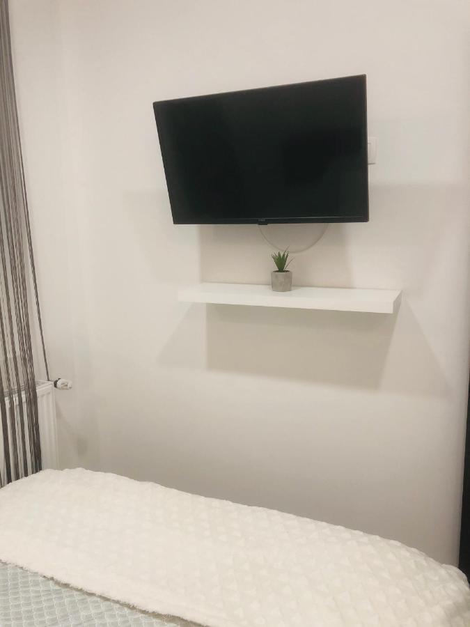 Belvárosi Apartman 1 Apartment Miskolc Bagian luar foto